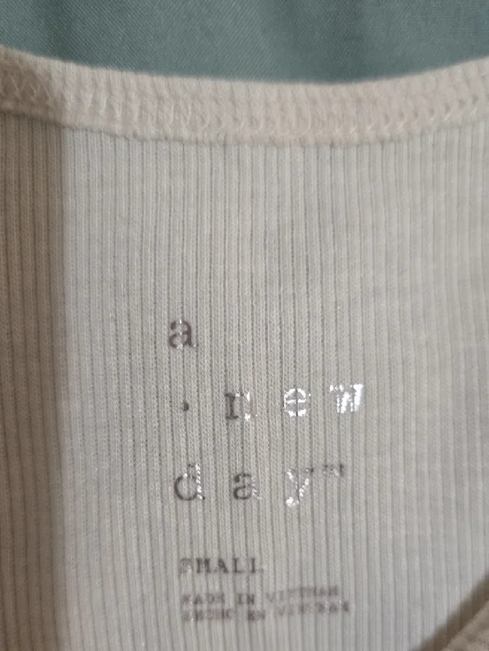 Target (A New Day) Cream Ribbed Tank NWT - Picture 2 of 4